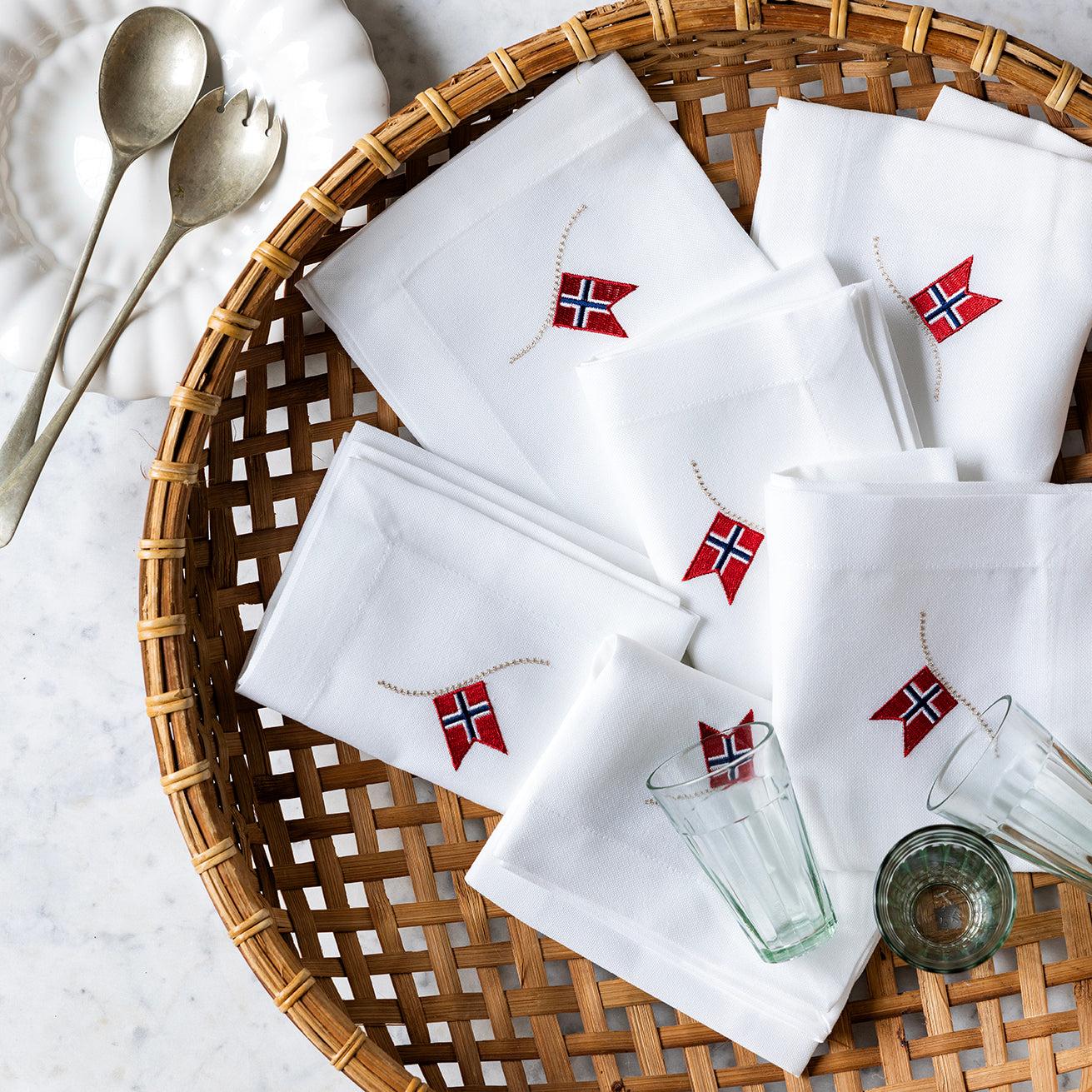 6 stk. servietter med norske flag