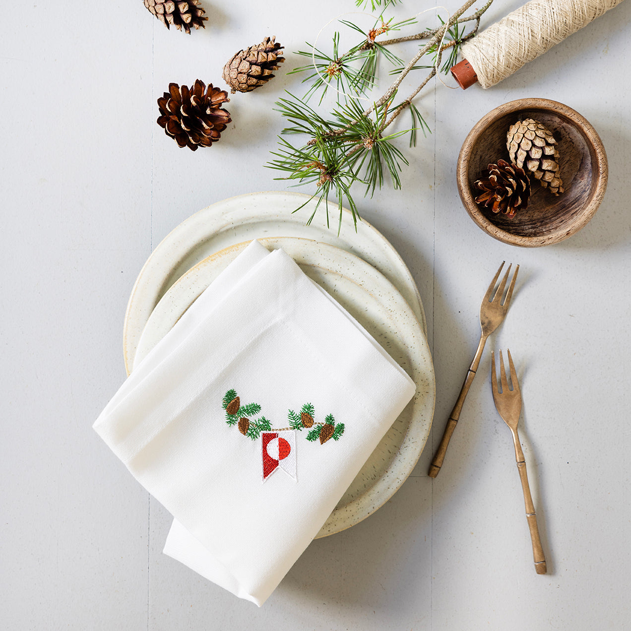 Juleserviet med grønlandsk flag