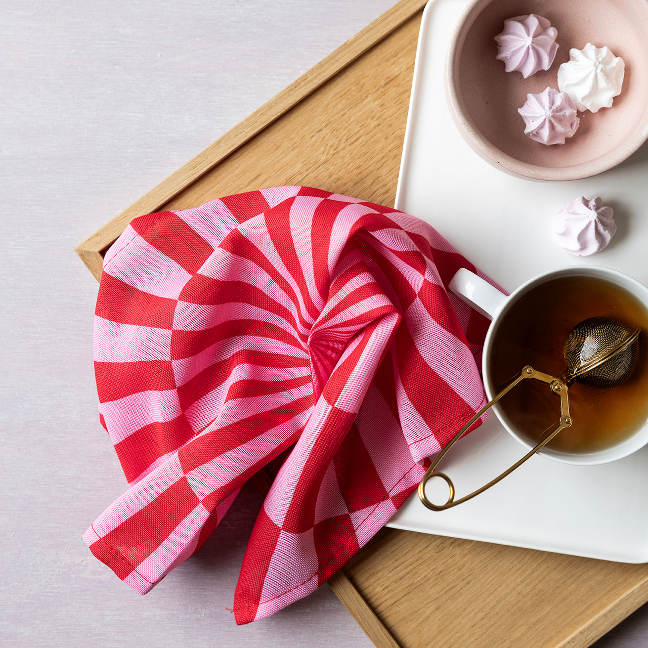 4 stk. røde cirkusservietter